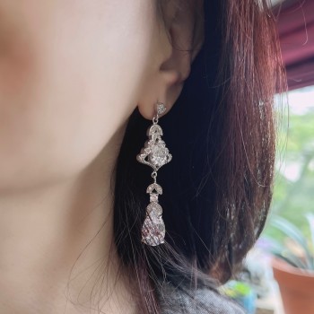 Sterling Silver Earring with Clearcz Design at Drop and Clear C