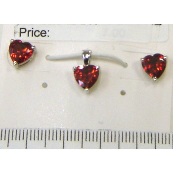 Sterling Silver Set 7X7mm Heart Garnet Cubic Zirconia Stud